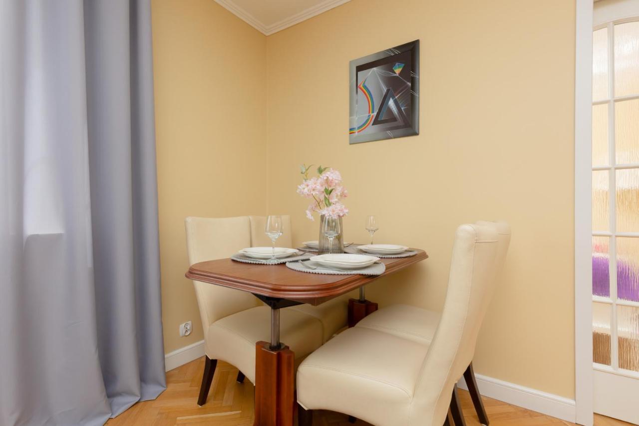 Miodowa Apartment Krasinski Garden Warsaw By Noclegi Renters 外观 照片