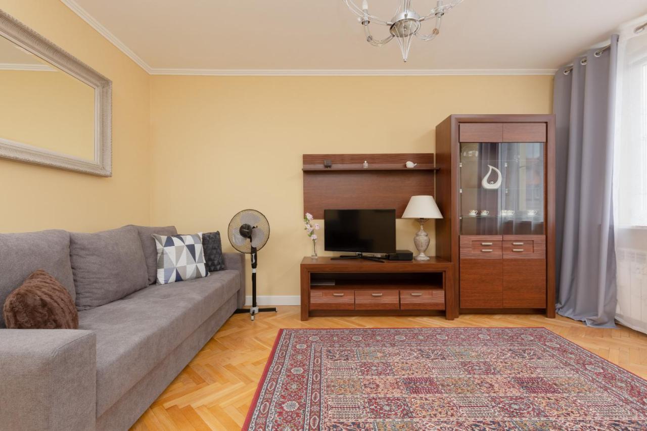 Miodowa Apartment Krasinski Garden Warsaw By Noclegi Renters 外观 照片