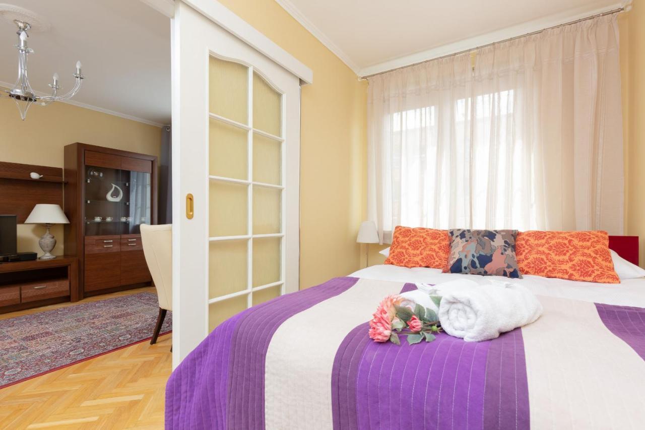 Miodowa Apartment Krasinski Garden Warsaw By Noclegi Renters 外观 照片