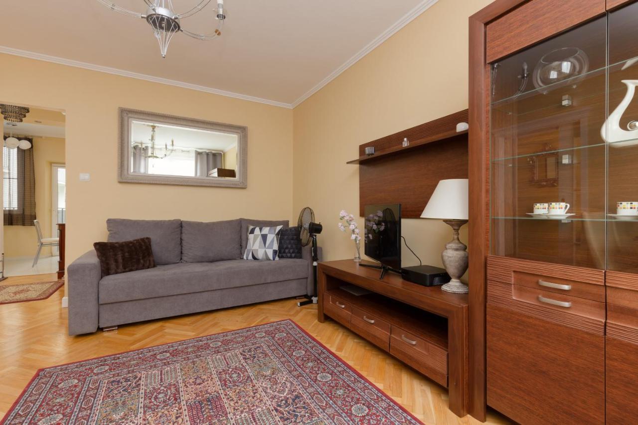 Miodowa Apartment Krasinski Garden Warsaw By Noclegi Renters 外观 照片