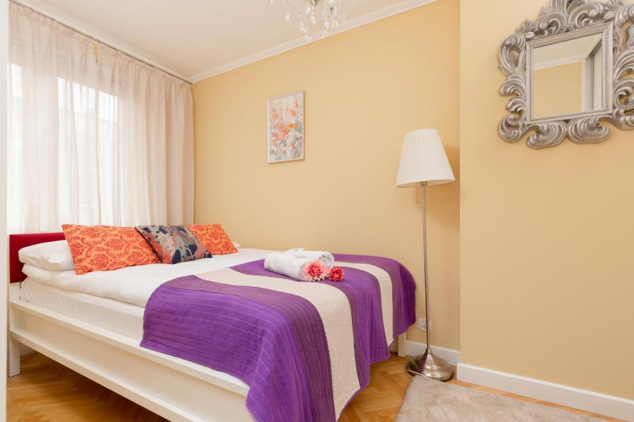 Miodowa Apartment Krasinski Garden Warsaw By Noclegi Renters 外观 照片