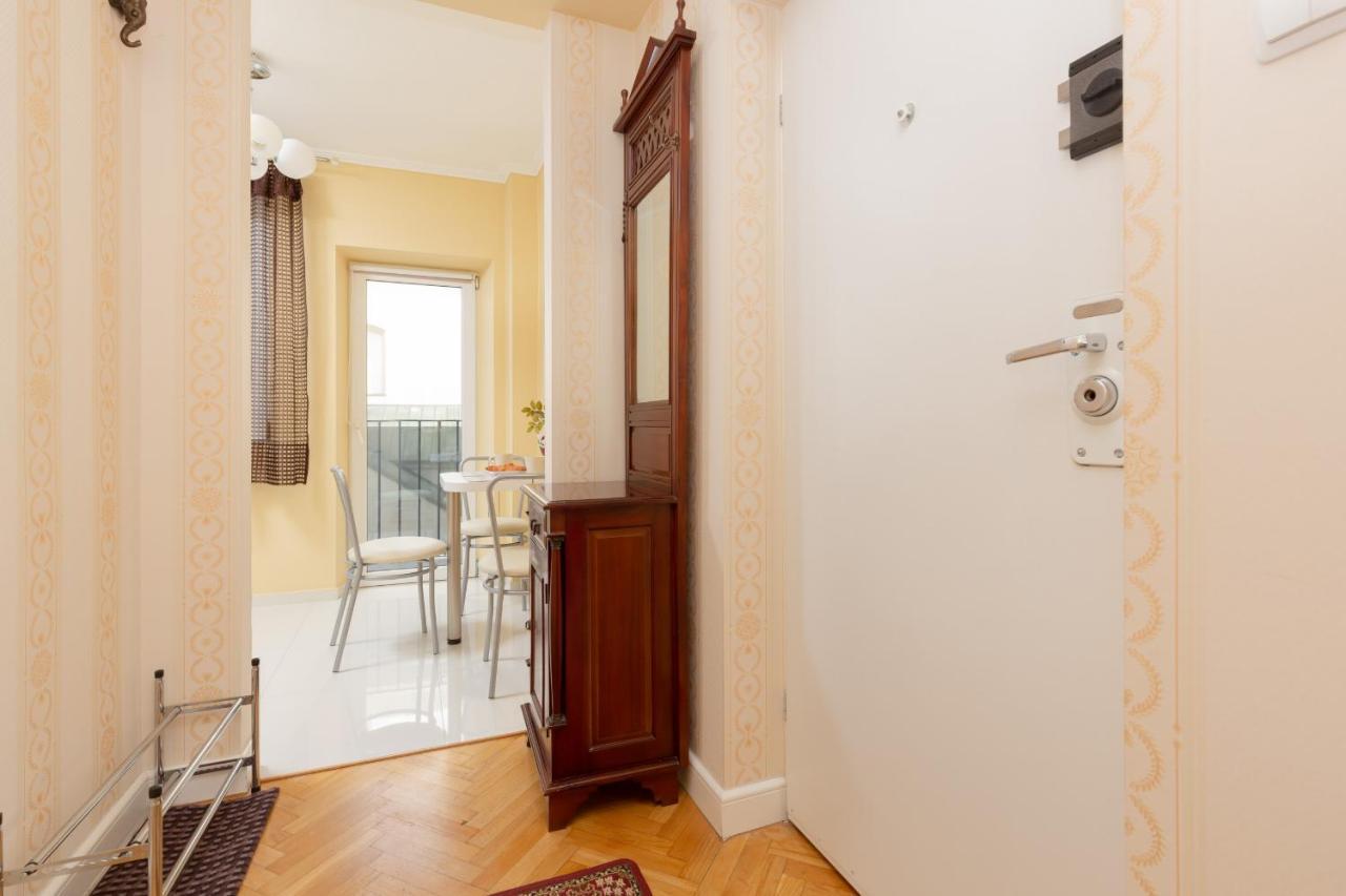 Miodowa Apartment Krasinski Garden Warsaw By Noclegi Renters 外观 照片
